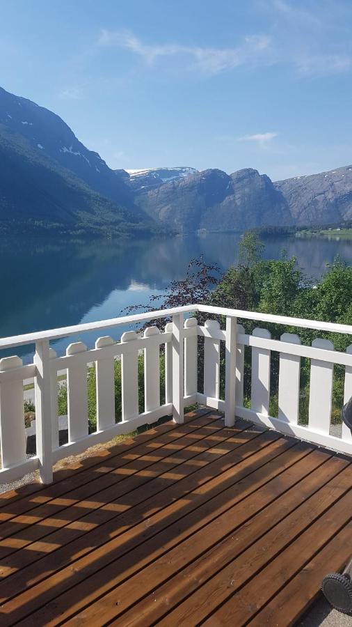 Between Fjord og Glacier Ålfoten Buitenkant foto